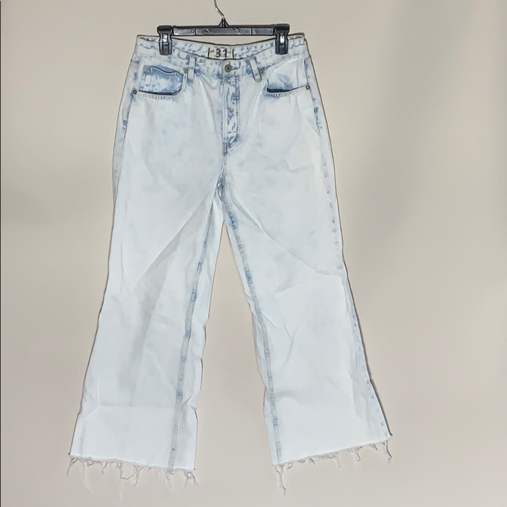 We the Free light wash jeans